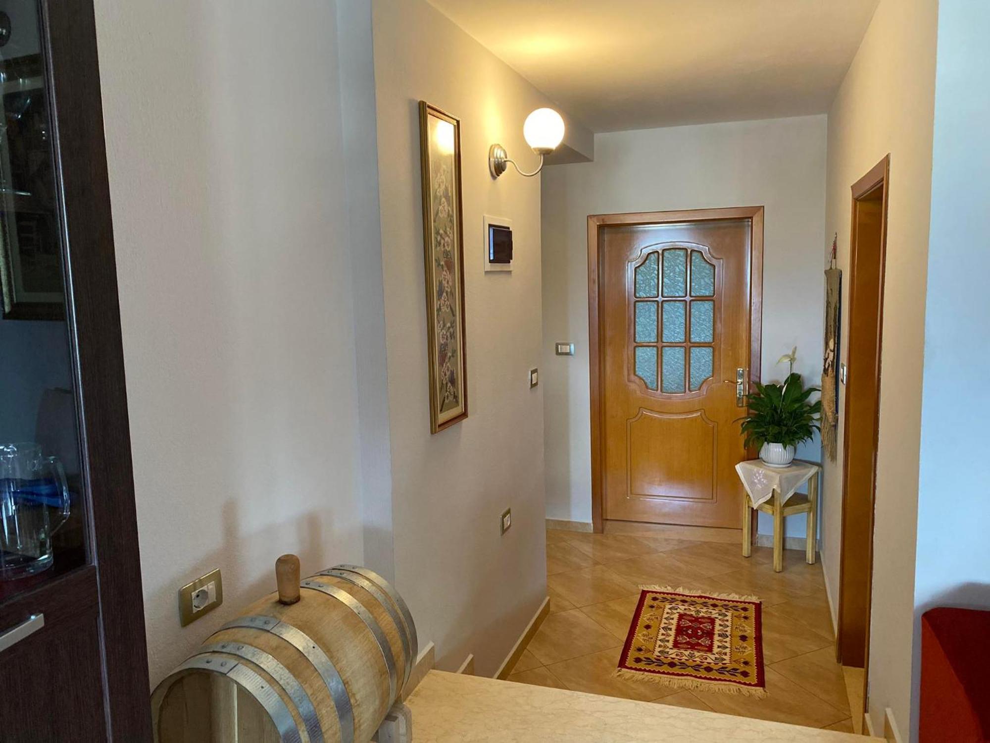 Guest House Persa Gjirokaster Exterior photo